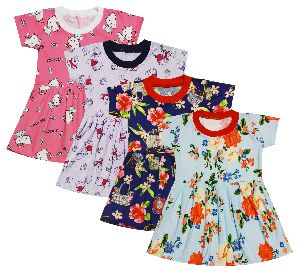 Girls Frocks Casual Dress (Age Group : 0 Months to 4 Years)