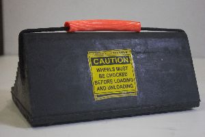 C-Shape  Rubber Wheelchock