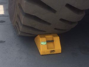 Jumbo Plastic Wheelchock