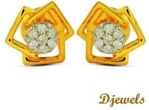 Earring Studded with Natural Diamond