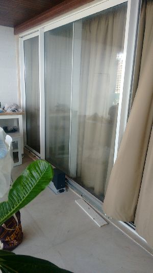 Motorized Sound Proof Window