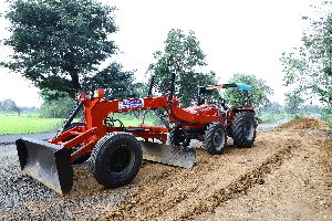 Massey Ferguson 9500 Grader