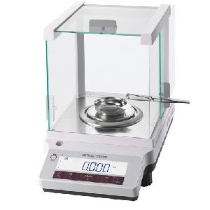 High Precision Balance