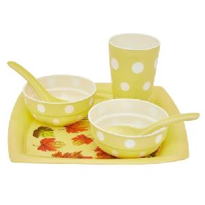 Plastic Dinner Set