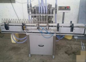 Fully Automatic Plastic Bottle Liquid Filling Machine