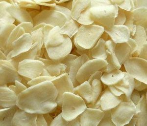 Dehydrated Garlic Flakes