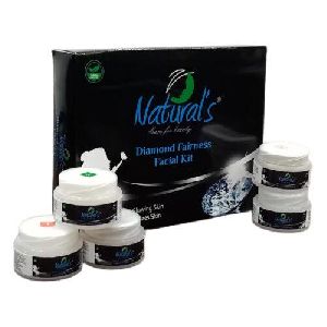 Naturals Care For Beauty Diamond Facial Kit