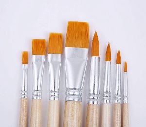 Flat and Round Artist Brush