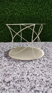 Metal geometric cake spacer