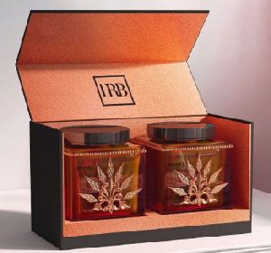 Luxury honey packaging rigid box.