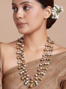 Kundan Necklace Set