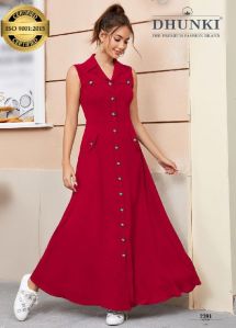 Ladies Sleeveless Gown
