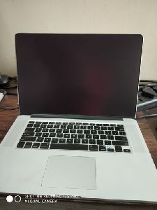 Apple Macbook