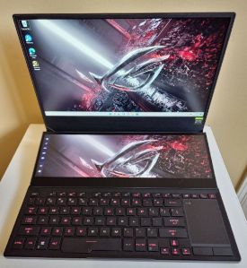 Asus ROG Zephyrus Duo 15 SE Ryzen 7 RTX 24GB 3TB 300hz Gaming Laptop