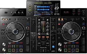 Pioneer XDJ-RX2 DJ Controller