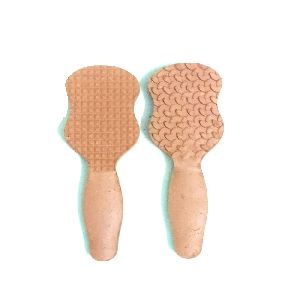 Clay Foot scrubber smoothing