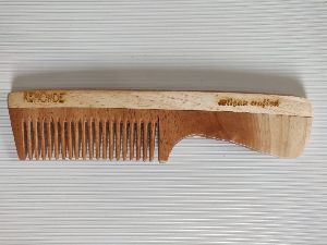 NEEM WOOD COMB - HANDLE COMB