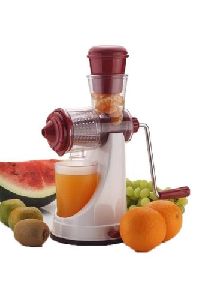 Plastic Manual Fruit Juicer