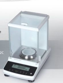 Shimadzu Analytical Balance