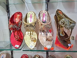 fancy ladies footwear