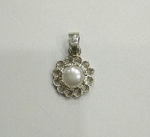 Pearl Pendant