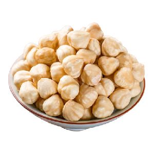 hazelnuts without shell