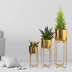 Golden Stand with pots