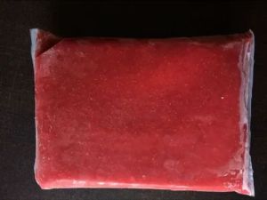 Frozen Red guava pulp