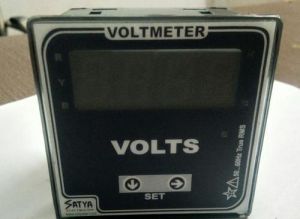 Nano Voltmeter