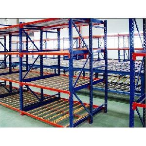 Warehouse storage rack