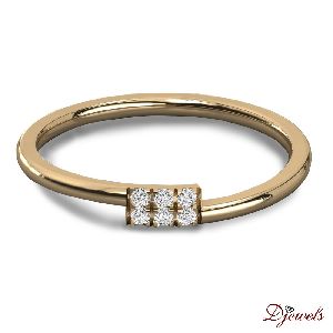 Diamond Ring For Ladies High Quality Diamonds Studded Gold Ring