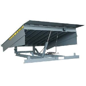 Automatic Dock Leveler