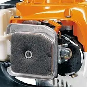 STIHL HS 82R Petrol Hedge Trimmer
