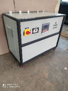 three phase air cooled servo stabilizers
