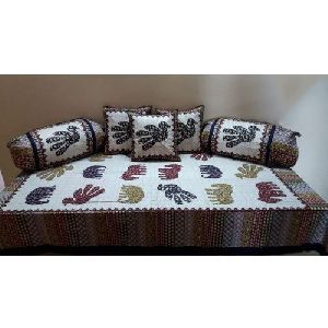 diwan bed sheet