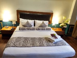 Designers Bed Runner