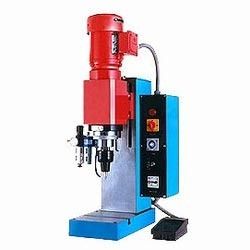 Riveting Machine