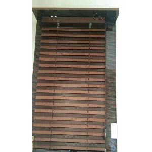 wooden venetian blind