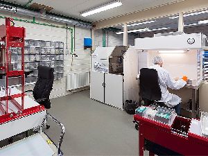 CNC Engineered Cleanroom Services