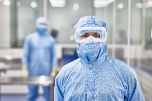 Training and Support Cleanroom Services