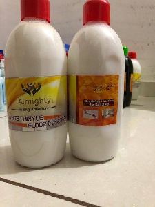 White Floor Cleaning Phenyl