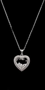 Blood Heart Diamonds pendant