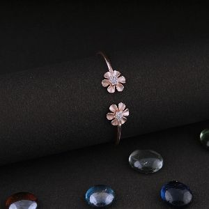 Matt Rose Gold Flower Designed Diamond Bracelet