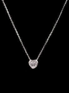 heart solitaire diamond necklace