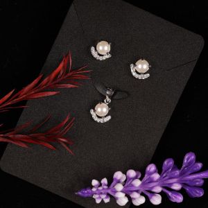 White Pearl Diamond Pendent Set