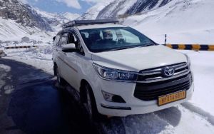 himachal taxi service