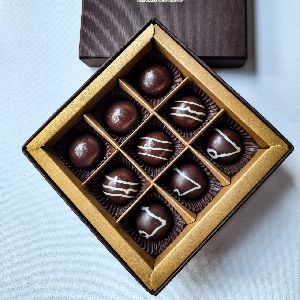 Dark Chocolate Collection Bonbons