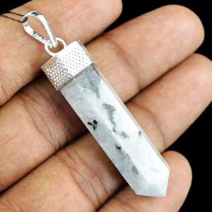 High Quality Natural Rainbow Moonstone Pencil Pendant