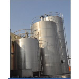 Vertical Milk Storage Tank