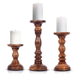 AF05076 Mango Wood Candle Holder